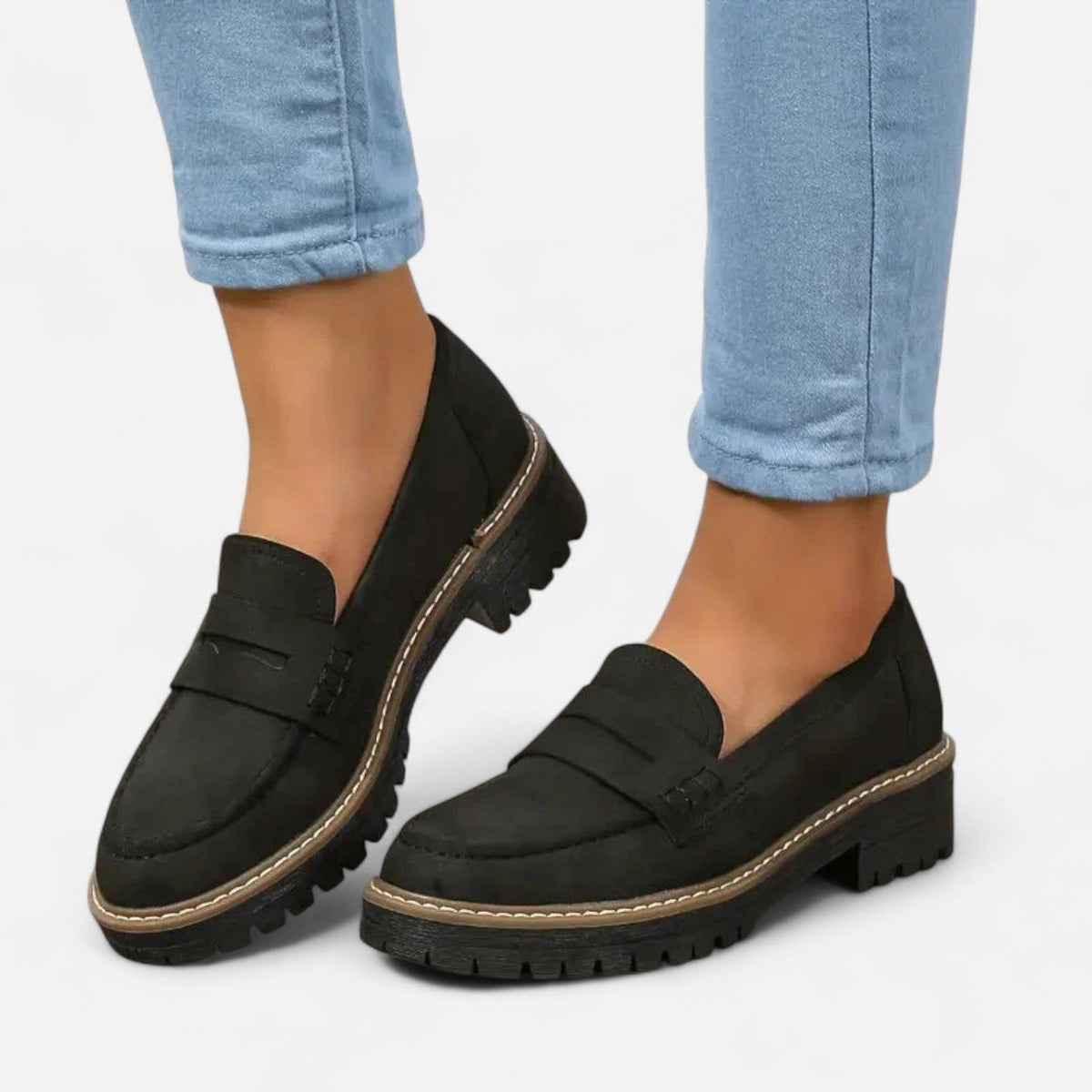 Damen Loafer in Wildlederoptik mit Profilsohle - Schwarz